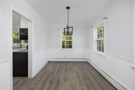 41 Spadina Avenue Warwick RI 02889