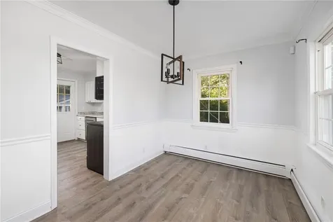 41 Spadina Avenue Warwick RI 02889