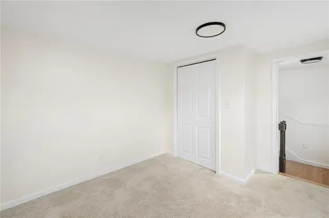 41 Spadina Avenue Warwick RI 02889