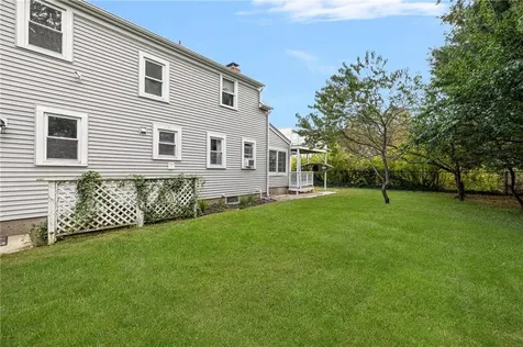 41 Spadina Avenue Warwick RI 02889