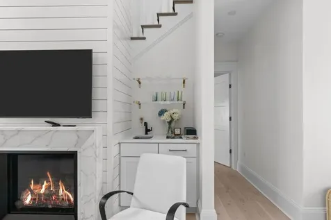 45 Carnegie Abbey Lane Portsmouth RI 02871