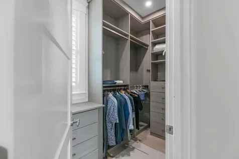 45 Carnegie Abbey Lane Portsmouth RI 02871