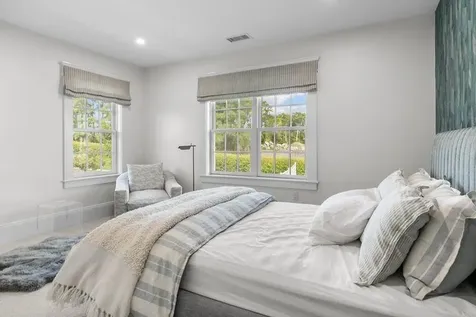 45 Carnegie Abbey Lane Portsmouth RI 02871