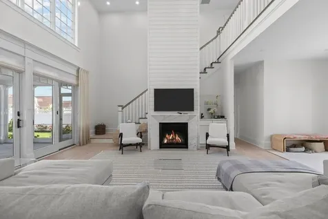 45 Carnegie Abbey Lane Portsmouth RI 02871