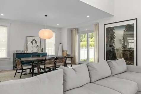 45 Carnegie Abbey Lane Portsmouth RI 02871