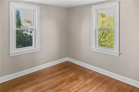 27 Ruth Street Pawtucket RI 02861