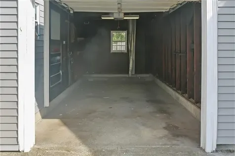 27 Ruth Street Pawtucket RI 02861