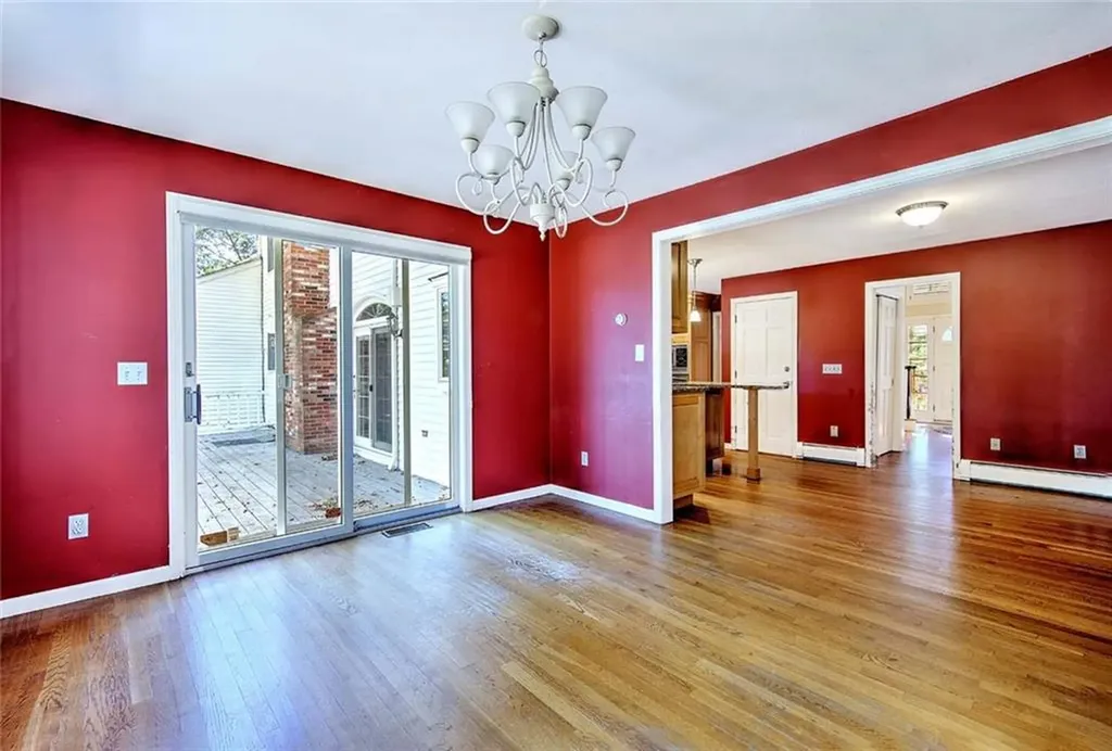 66 Dagnillo Drive Warwick RI 02818