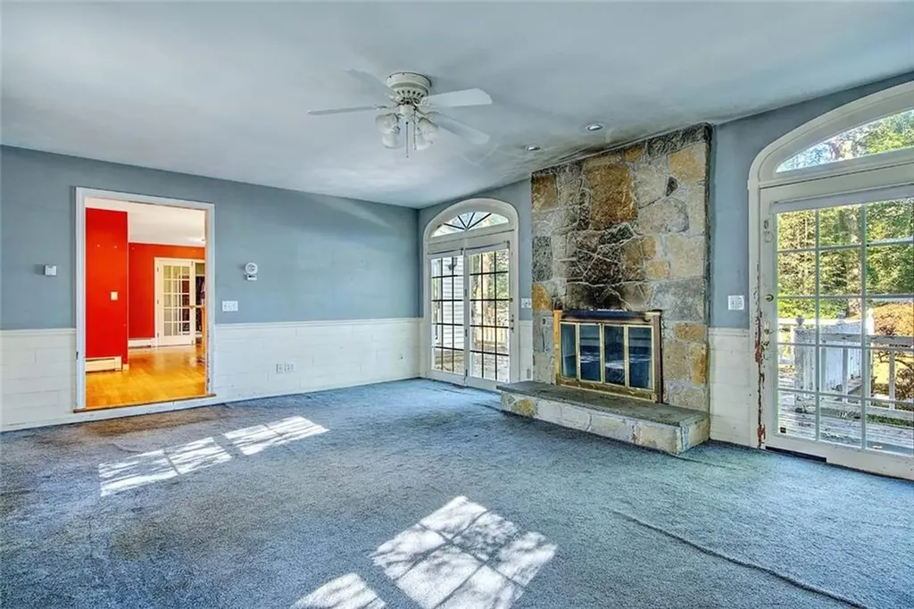 66 Dagnillo Drive Warwick RI 02818