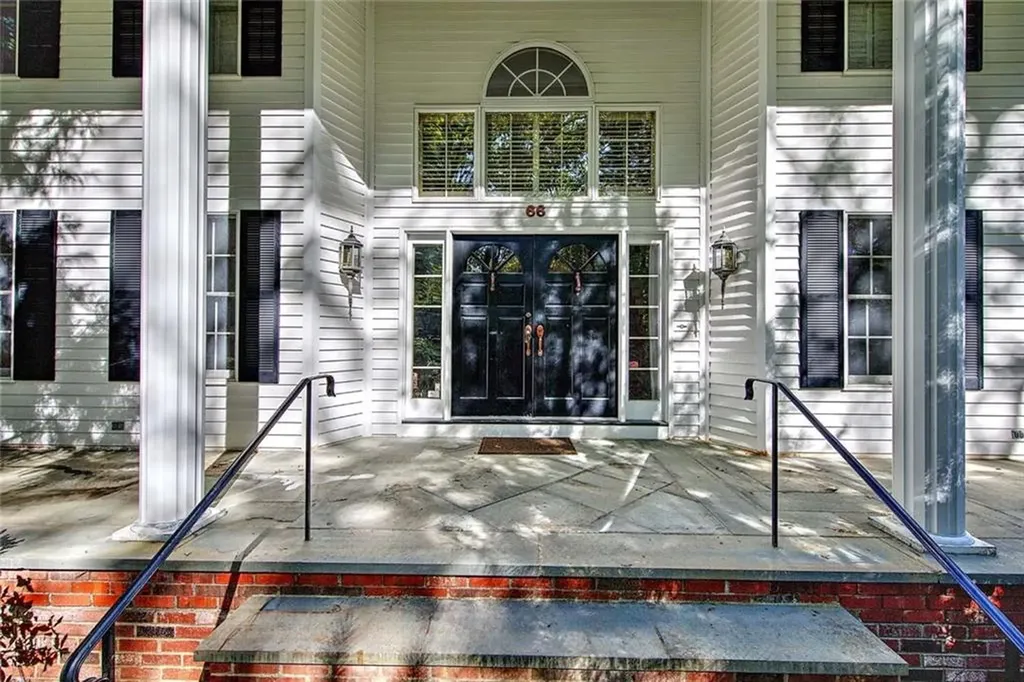 66 Dagnillo Drive Warwick RI 02818