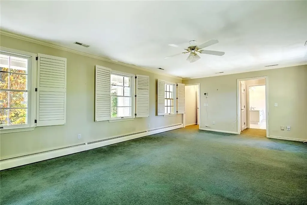 66 Dagnillo Drive Warwick RI 02818