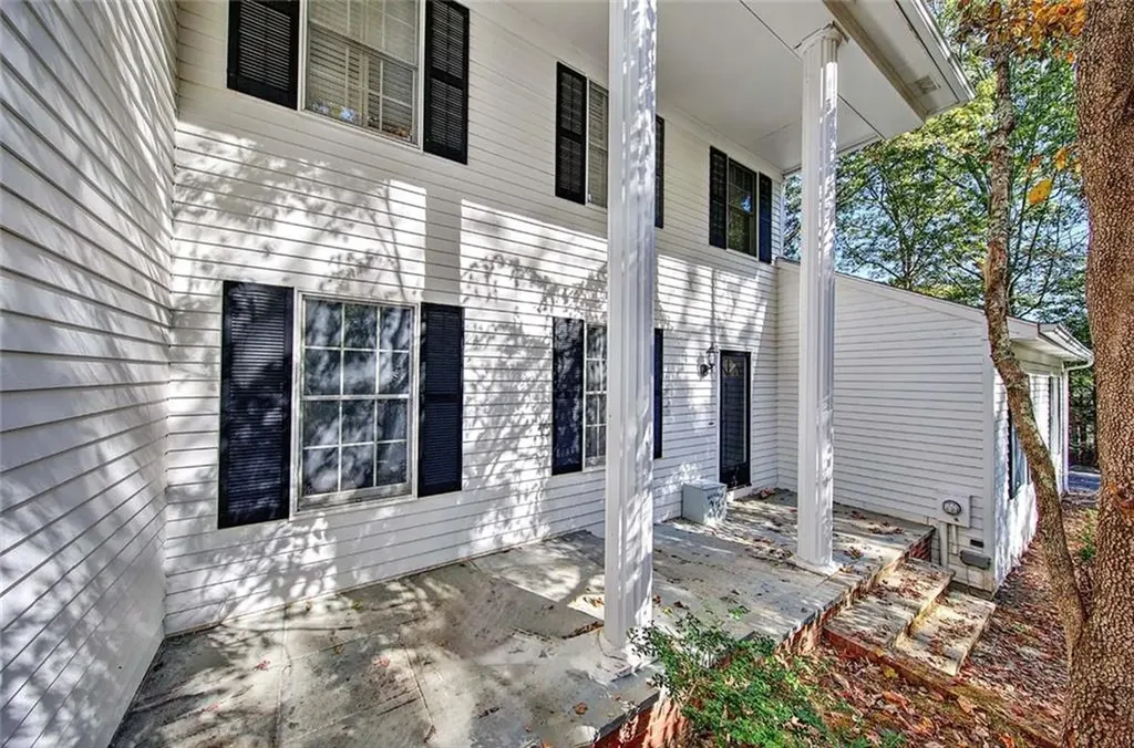 66 Dagnillo Drive Warwick RI 02818