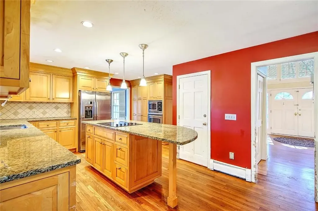 66 Dagnillo Drive Warwick RI 02818