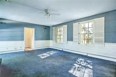 66 Dagnillo Drive Warwick RI 02818