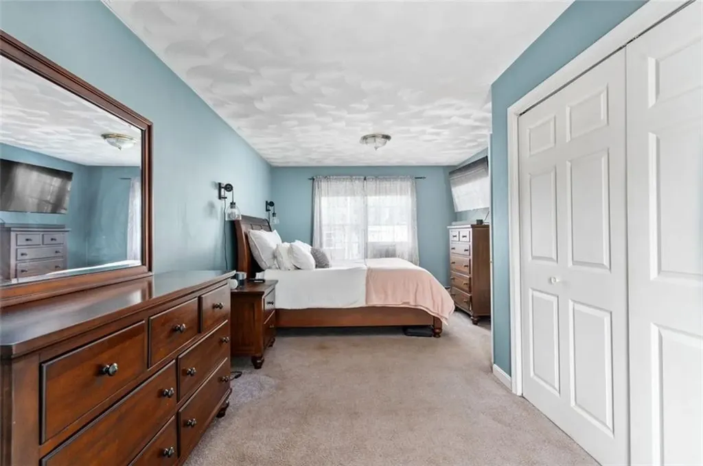 115 Clemence Street Cranston RI 02920