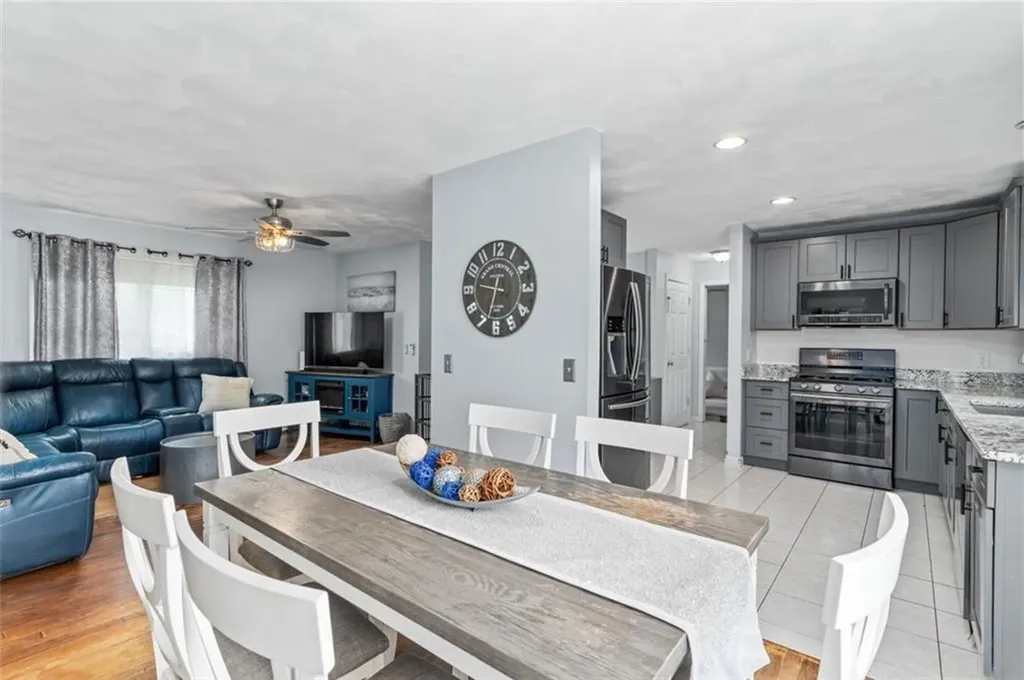 115 Clemence Street Cranston RI 02920