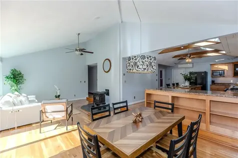 63 Duck Cove Road North Kingstown RI 02852