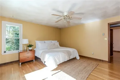 63 Duck Cove Road North Kingstown RI 02852