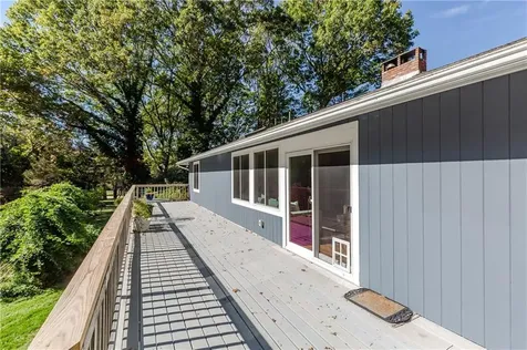 63 Duck Cove Road North Kingstown RI 02852