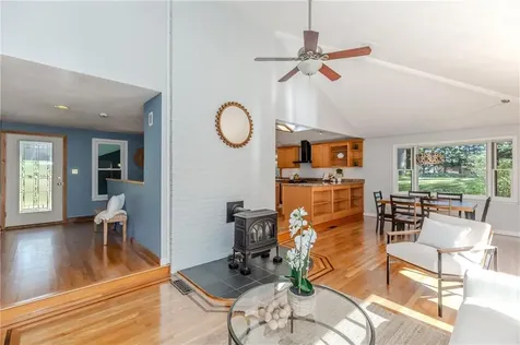 63 Duck Cove Road North Kingstown RI 02852