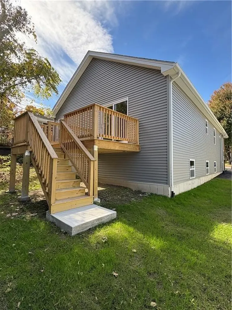 110 Linden Avenue Woonsocket RI 02895