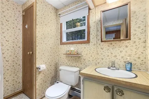 11 Nottingham Place Coventry RI 02816