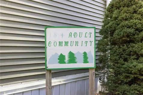 11 Nottingham Place Coventry RI 02816