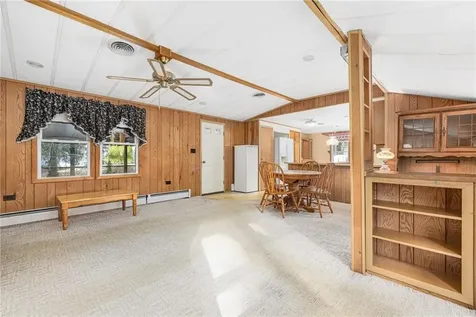 11 Nottingham Place Coventry RI 02816