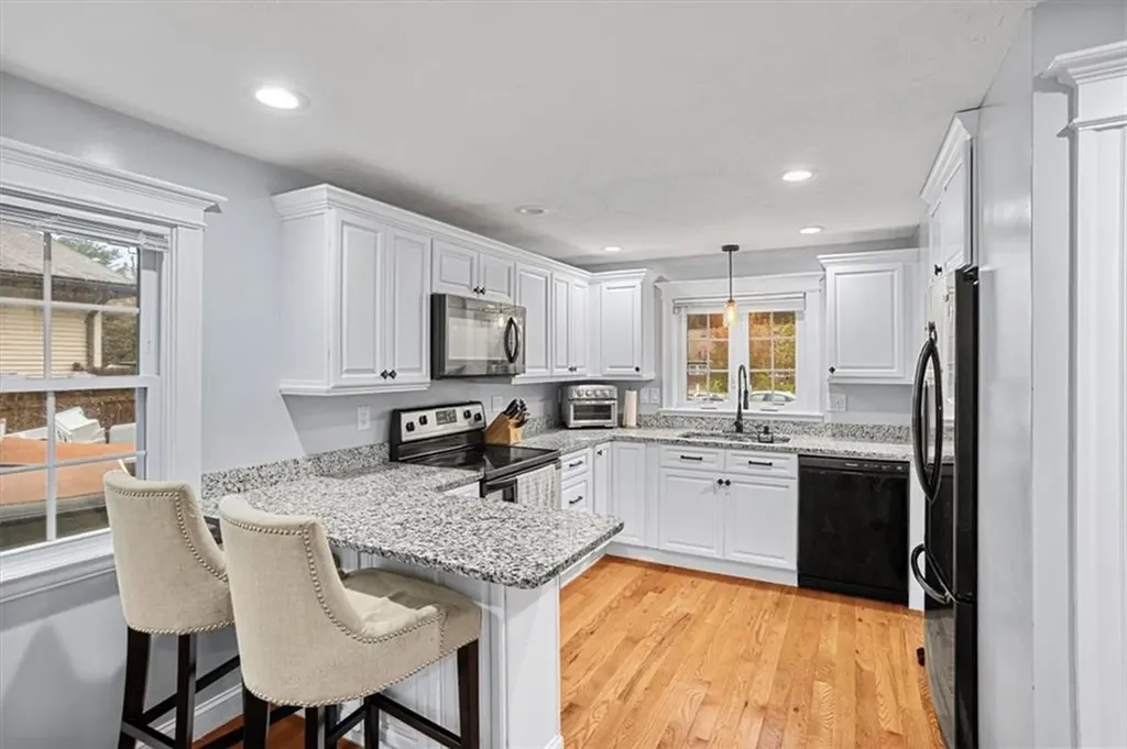 21 Riverview Avenue Smithfield RI 02917