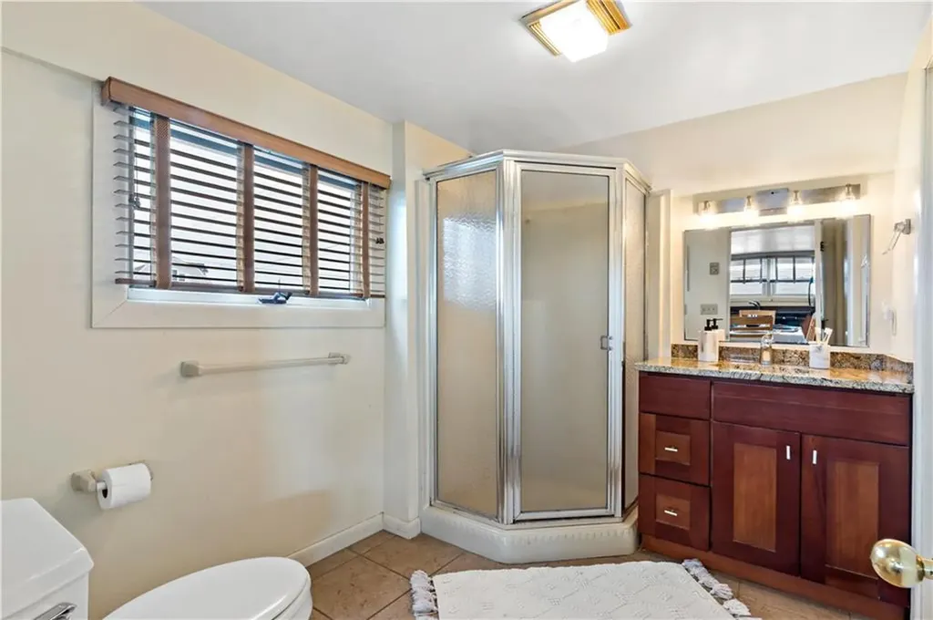 975 Matunuck Beach Road South Kingstown RI 02879