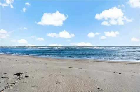 975 Matunuck Beach Road South Kingstown RI 02879