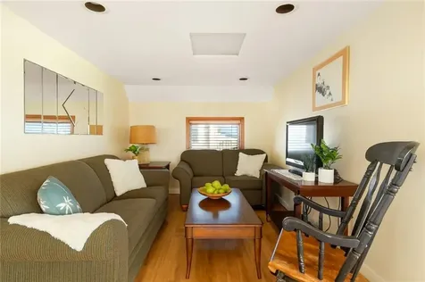 975 Matunuck Beach Road South Kingstown RI 02879