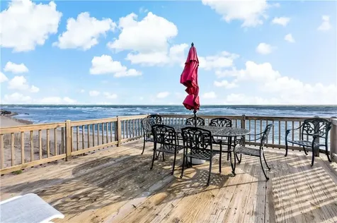 975 Matunuck Beach Road South Kingstown RI 02879