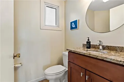 975 Matunuck Beach Road South Kingstown RI 02879