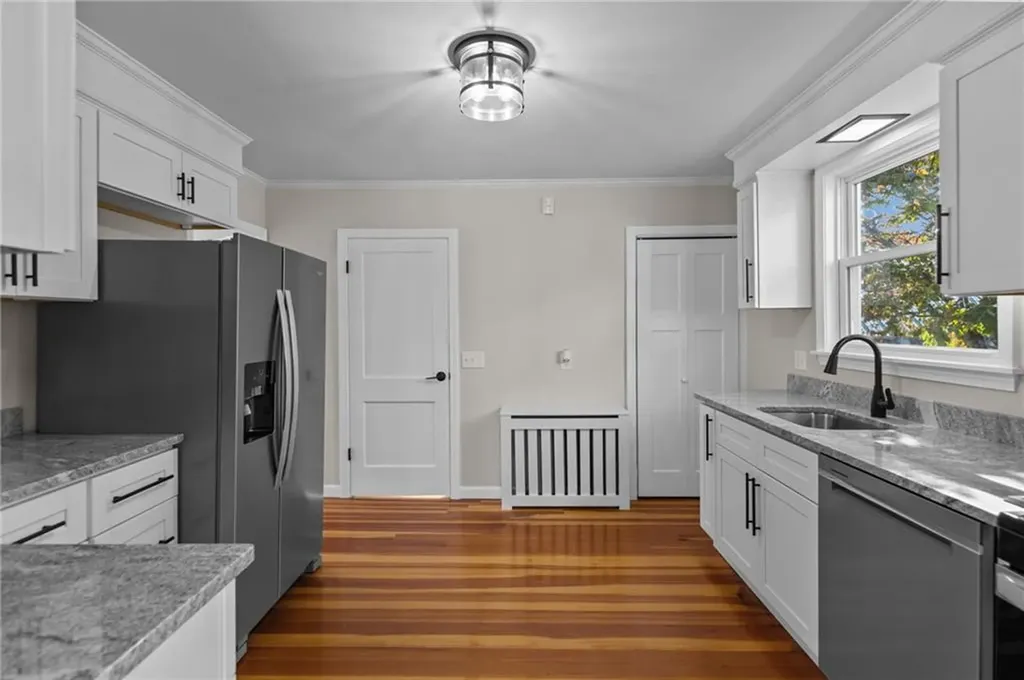 26 Doane Street Cranston RI 02910