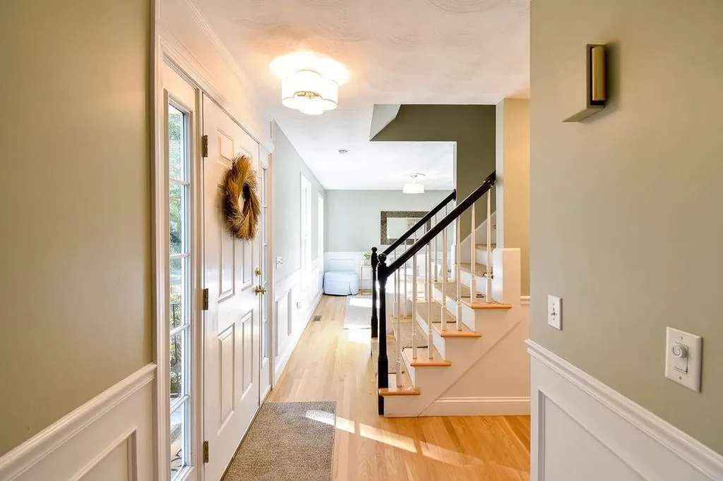 45 Country Lane Warwick RI 02886