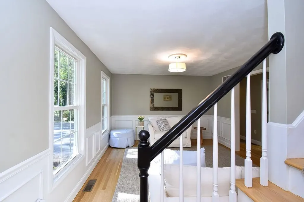 45 Country Lane Warwick RI 02886