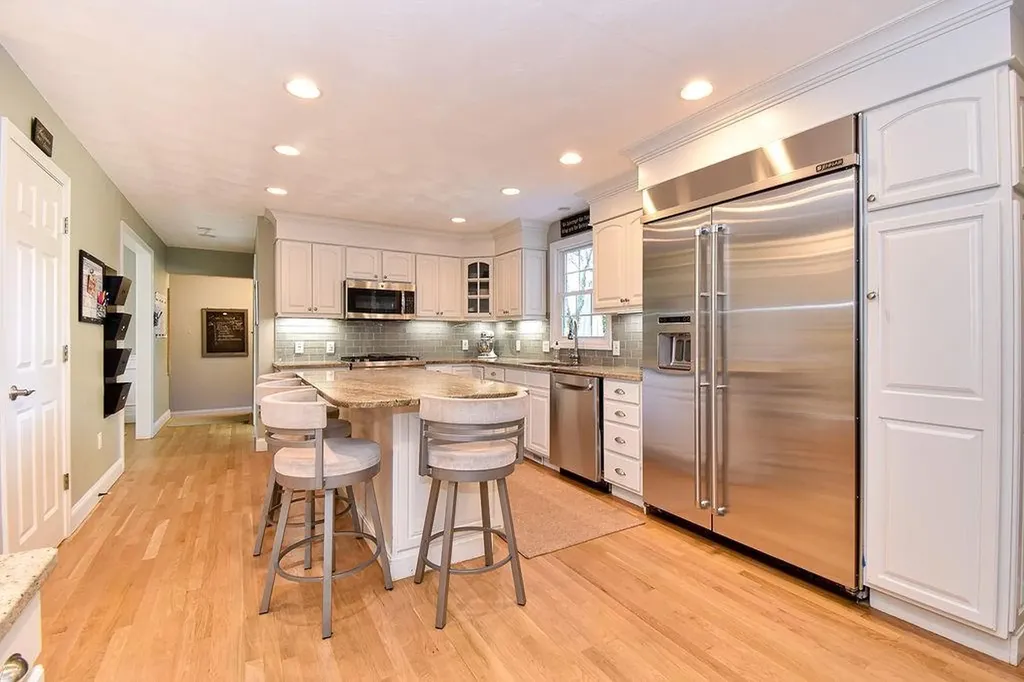 45 Country Lane Warwick RI 02886