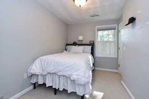 45 Country Lane Warwick RI 02886