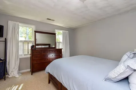 45 Country Lane Warwick RI 02886