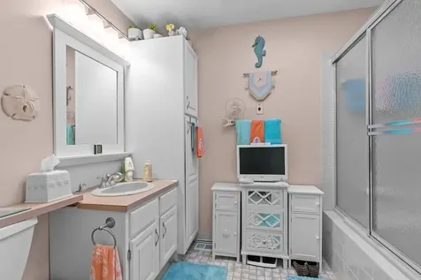 72 Hilltop Drive North Providence RI 02904