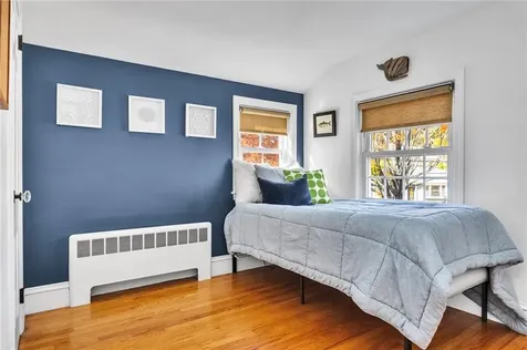 16 Highview Avenue Barrington RI 02806