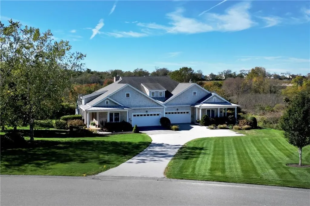 138 Rebels Way Portsmouth RI 02871