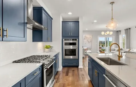 32 East Point Drive East Providence RI 02916