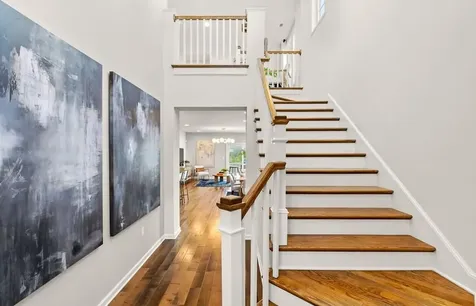 32 East Point Drive East Providence RI 02916