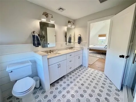 1713 Off Corn Neck Road Block Island RI 02807