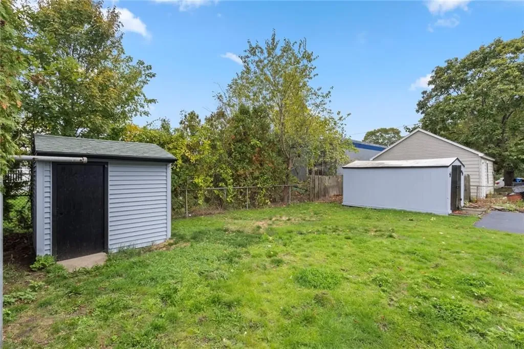 904 Main Street West Warwick RI 02893