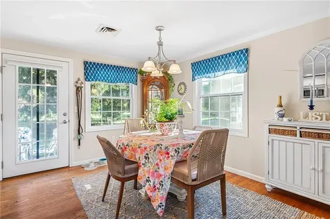 5 Leland Point Drive Portsmouth RI 02871