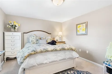 5 Leland Point Drive Portsmouth RI 02871