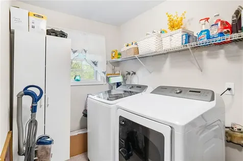 5 Leland Point Drive Portsmouth RI 02871